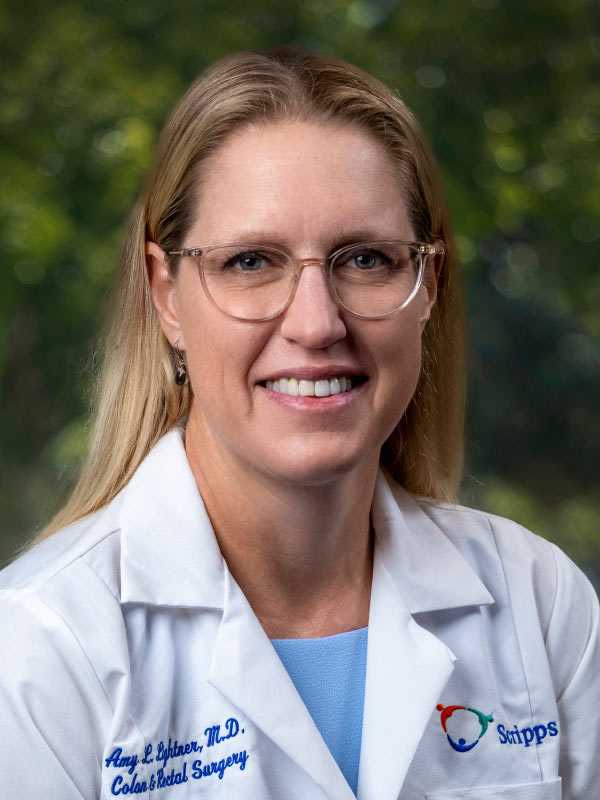 Amy Lightner's headshot